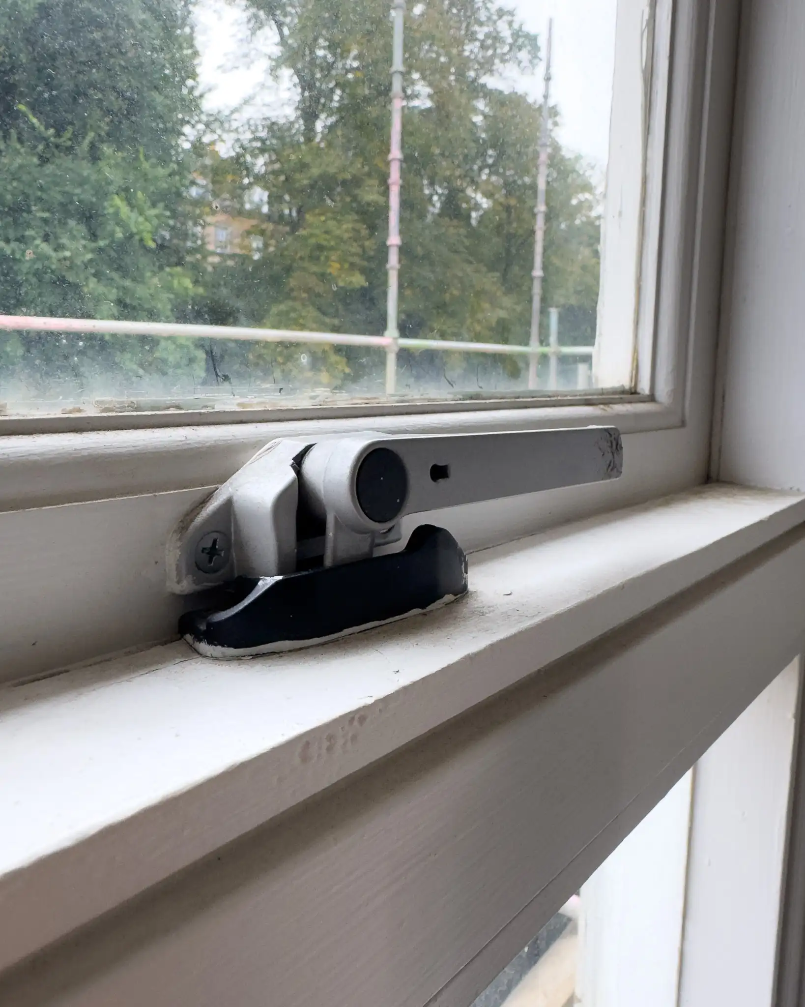 sash-and-case-restoration-co-dean-park-crescent-before-2